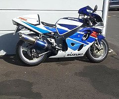 97 gsxr 750 - Image 6/6