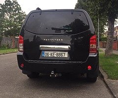 Nissan Pathfinder - Image 7/10