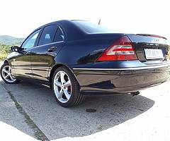 Mercedes-Benz C 270 Аvantgarde - Image 4/10