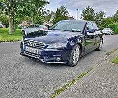 AUDI A4B8