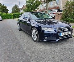 AUDI A4B8