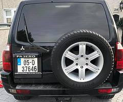 Mitsubishi pajero - Image 4/6