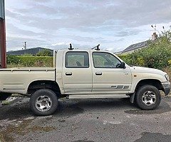 Toyota Hilux 2.5