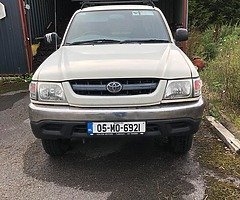 Toyota Hilux 2.5