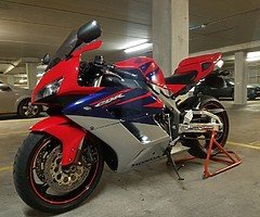 2006 fireblade rr5