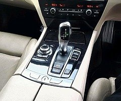 Bmw 730d 2010 - Image 5/9