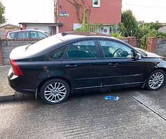 Volvo s40