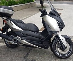 182D Yamaha XMAX 125 abs