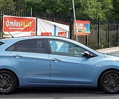 2014 Hyundai i30 1.6 Diesel Automatic - Active Crdi - Very low mileage - Image 7/10