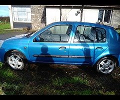 2004 clio - Image 8/9