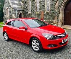 2006 Vauxhall Astra Sxi 1.6 petrol - Long MOT and Full service history!