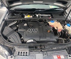 Audi A4 estate - Image 6/7