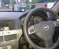 Car for sale - Image 3/4