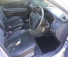 Kia Rio 1.3 - Image 6/10