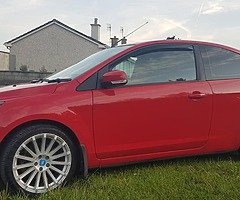 Ford Focus - Image 5/10