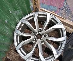 Audi A8 alloys 18"