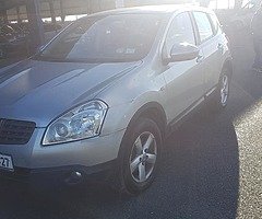 2007 Nissan Qashqai 1.6 se / one owner from new car with nct and tax to end of march 2019.