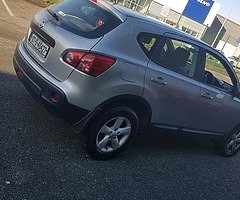 2007 Nissan Qashqai 1.6 se / one owner from new car with nct and tax to end of march 2019. - Image 5/7