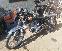 Honda cb100n 1983