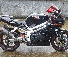 2000 Aprilia Falco SL1000 - Image 1/5