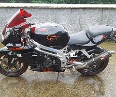 2000 Aprilia Falco SL1000 - Image 3/5