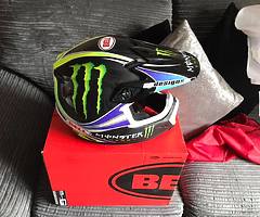 Bell pro circuit helmet NEW !!