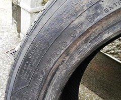 Tyre 215/55/16 - Image 2/5