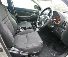 Toyota avensis - Image 5/9