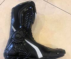 Dianese motorcycle boots - Image 4/7