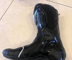 Dianese motorcycle boots - Image 5/7