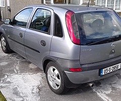 Opel Corsa 1.2 - Image 2/4