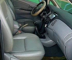 Toyota Innova J 2005 manual diesel - Image 7/10