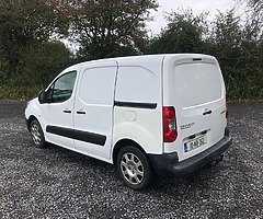 2010 Peugeot Partner 1.6 HDI 3 seats Doe February 2020 Tax end of March 2020