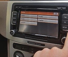 VW touchscreen radio