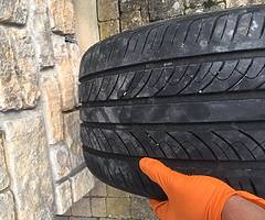 Set of tyres