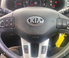 Kia - Image 9/10