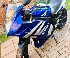 Suzuki gs500f