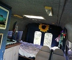 Ford Transit Campervan - Image 9/10