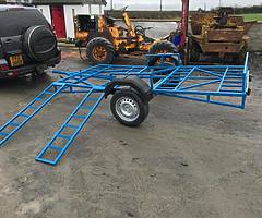 Trailer quad