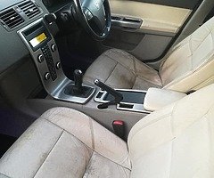 Volvo s40 - Image 9/10