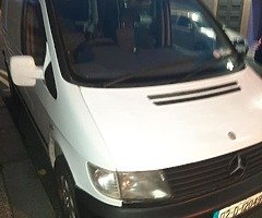 Mercedes Van - Image 2/4