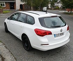 2012 Vauxhall Astra Estate, 1.7 Diesel, White. - Image 5/10