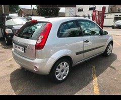 Wanted 2006 shape fiesta 3 door for breaking