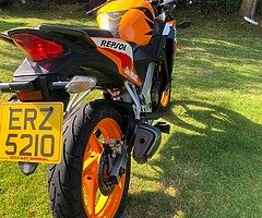 Honda CBR125 R Repsol - Mint condition - Image 3/10