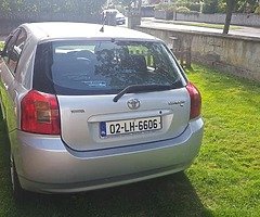 Estou vendendo urgente esse carro . Em perfeitas condições . Motivo: Estamos indo embora de Dublin - Image 3/4