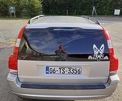 VOLVO V70 D5 - Image 7/9