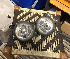 Peugoet 307 foglights