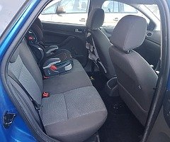 2007 Ford Focus 1.6 diesel. Hathback.will swap for Van.