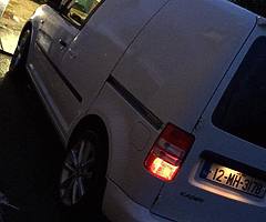 2012 1.6 volkswagen caddy van - Image 3/4