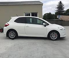 Toyota Auris Van - Image 6/10